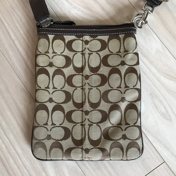 Coach Bags Coach Messenger Crossbody Bag Signature Canvas Poshmark